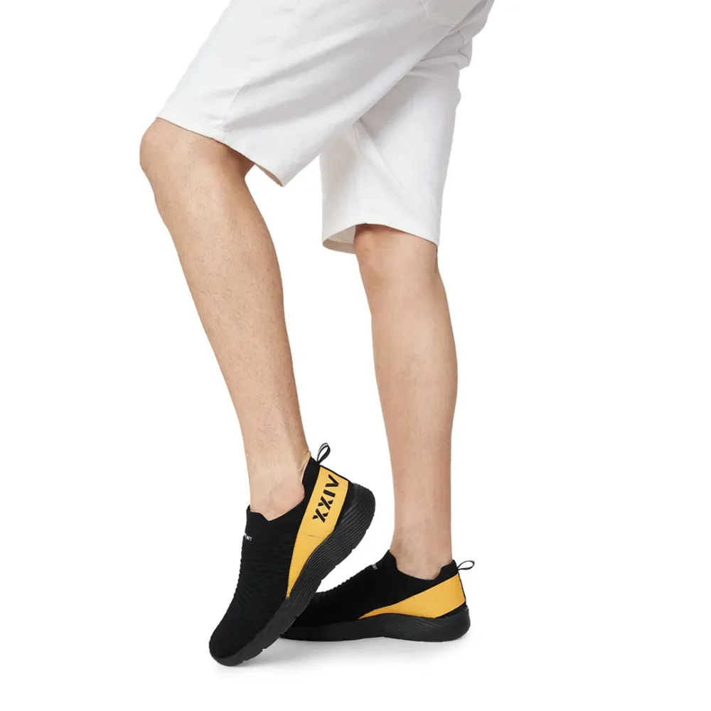 TECH KNIT Black yellow Men Sneakers