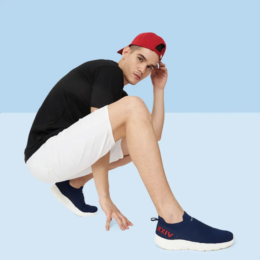 TECH KNIT Navy Red Men Sneakers