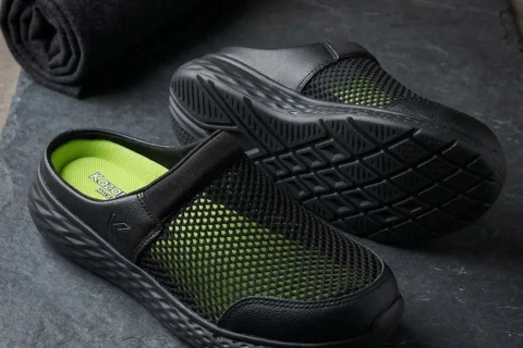 Men’s Summer Breeze Black Cushioned Slip-On Mules