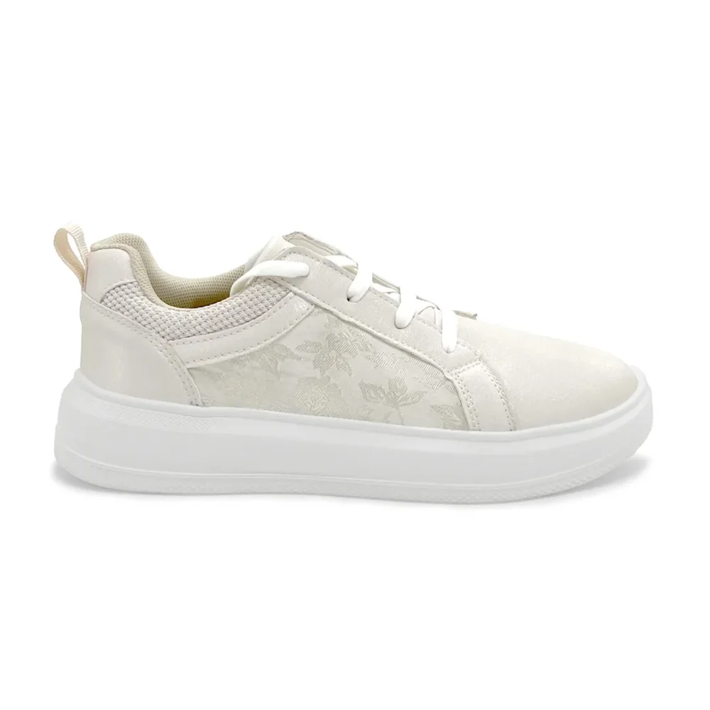 AERO KICKS - Beige Party Sneakers