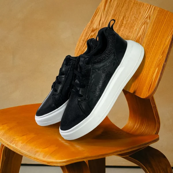 women party sneakers